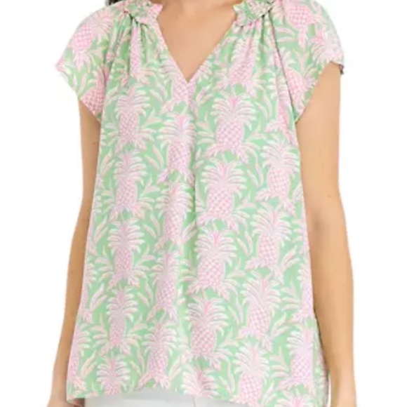 Crown & Ivy Pink and Green Pineapple Print Top Size Large - Picture 1 of 13